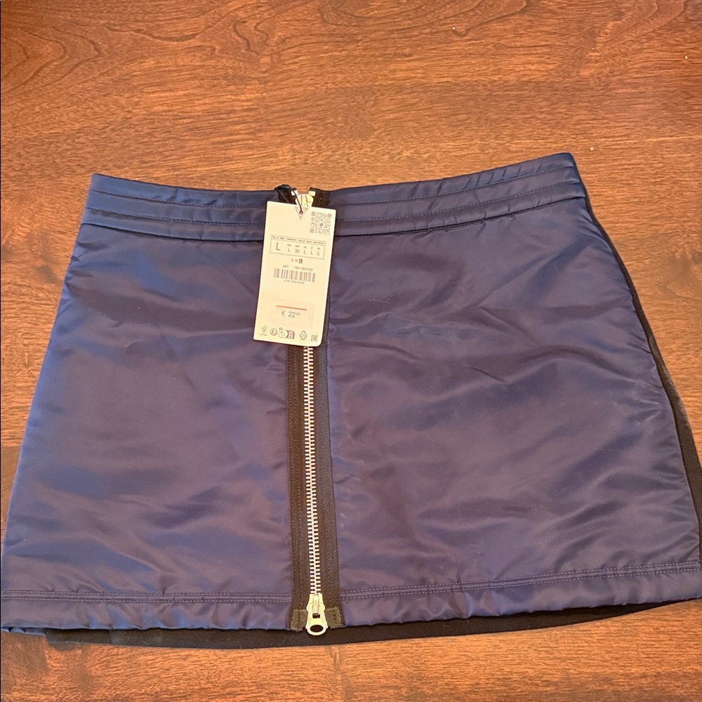 Zara Dark Blue Skirt with Zipper Detail